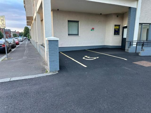 My Motel Glasgow Airport พาสเลย์ ภายนอก รูปภาพ